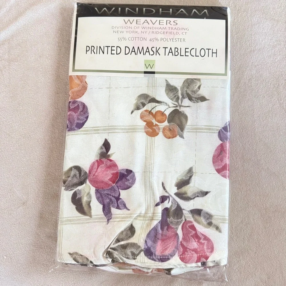 Vintage Fruit Pane Damask Tablecloth 60 Round Cream Harvest Windham Weavers